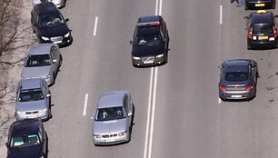 Limuziną lydėjo ir kita VAD pareigūnų ma&scaron;ina. Greičiausiai tai byloja, kad saugomas asmuo taip pat buvo limuzino salone.
