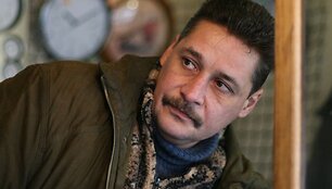 &bdquo;Mano vyras yra buvęs policininkas, sportininkas, apdovanotas diplomais, absoliučiai negeriantis. O tai, kas įvyko, jam yra didžiausia tragedija&rdquo;, &ndash; apie A.Jevdokimovą yra sakiusi Margarita, nenorinti aptarinėti jos pačios vaidmens &scaron;ioje dramoje.