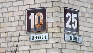 Liepyno ir Sakalų gatvių  sankryža