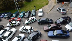 &bdquo;Siunčiame fotografijas i&scaron; &scaron;iandienos ryto nuotykių&ldquo;, &ndash; lai&scaron;kelio su nuotraukomis redakcija sulaukė i&scaron; J.Jasinskio gatvėje 16C įsikūrusio verslo centro darbuotojų.