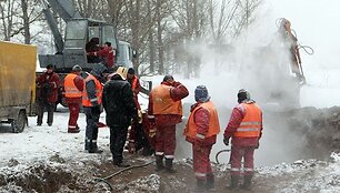 Avarija &scaron;ilumos tinkluose Savanorių prospekto ir Vilkpėdės gatvių sankryžoje. 