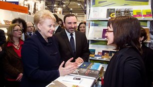 Dalia Grybauskaitė ir Arūnas Gelūnas Vilniaus knygų mugėje