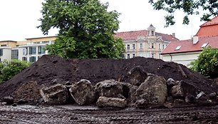 Bernardinų sode vykstantys archeologiniai kasinėjimai pateikė staigmenų.