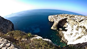 Malta stebina įspūdinga gamta.