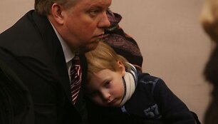 Vytaras Radzevičius su sūnum Vincu
