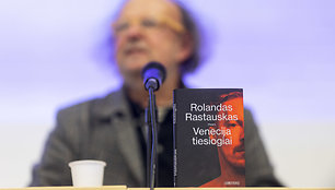Rolandas Rastauskas: „Matote blogiausią Knygų mugės knygą“