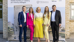 Parodos &bdquo;Vilnius amžinai. Dailės kūrinių ir vadovų po miestą dialogas&ldquo; svečiai