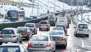 Spūstys Geležinio Vilko gatvėje ties A.Goštauto gatve.