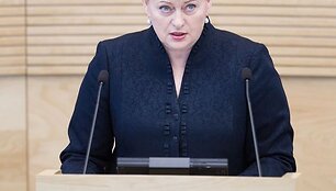 Dalia Grybauskaitė Seime perskaitė metinį prane&scaron;imą
