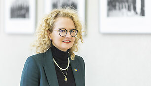 Au&scaron;rinė Armonaitė
