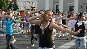 Jaunieji &scaron;okėjai