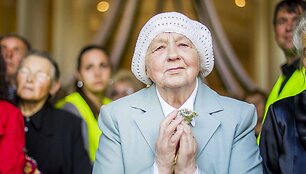 Atlaidai Piva&scaron;iūnuose kasmet pritraukia minias tikinčiųjų.
