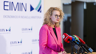 Au&scaron;rinė Armonaitė