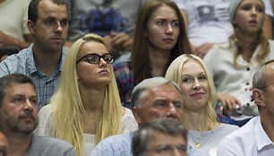 Ado Ju&scaron;kevičiaus draugė Simona ir Edita Lavrinovič