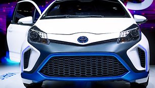„Toyota Yaris Hybrid-R“