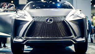 „Lexus LF-NX“