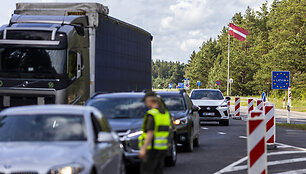 Atvykstančiųjų į Lietuvą patikra Būtingės pasienio kontrolės punkte