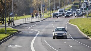 Vilniaus gatvėse padaugėjo vie&scaron;ajam transportui skirtų eismo juostų.