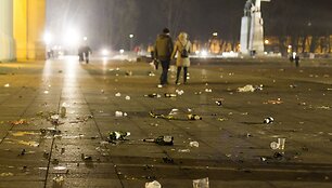 Kita Naujųjų metų sutikimo pusė.