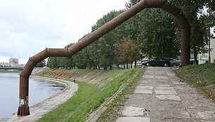 Vlado Urbanavičiaus &bdquo;Krantinės arka&rdquo;
