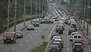 Spalio 3-ąją sostinės gyventojai ir miesto svečiai galėjo stebėti Vilniaus gatvėmis važiuojančių motociklininkų koloną &ndash; taip baikeriai pažymėjo sezono pabaigą.