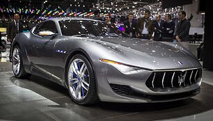 Dailiausias konceptas Ženevoje - &bdquo;Maserati Alfieri&ldquo;