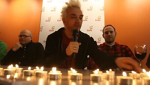 Koncerto įra&scaron;ą ir grupės narių kelionės po JAV akimirkas pristatė Andrius Mamontovas su grupe.
