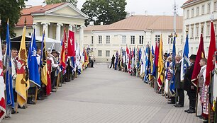 Daukanto aik&scaron;tėje - sveikinimai inauguruotai prezidentei