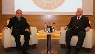 Vytautas Landsbergis ir Lietuvos Respublikos prezidentas Algirdas Mykolas Brazauskas