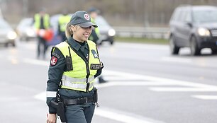 Penktadienio ankstų rytą Vilniaus kelių policijos reidas