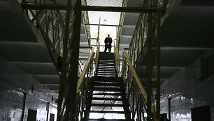 Pasivaik&scaron;čiojimas po Luki&scaron;kių kalėjimą