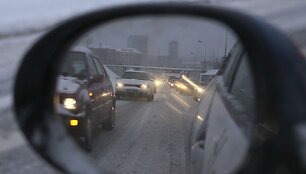Avarija ir eismo sąlygos pirmadienį sostinėje