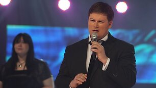 Merūnas Vitulskis italų kalba atliko dainą &bdquo;Rosa&ldquo;
