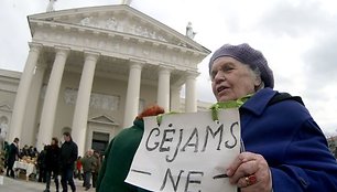 Protesto akcija Verbų sekmadienį