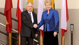 Prezidentė Dalia Grybauskaitė priėmė su darbo vizitu Lietuvoje vie&scaron;intį Lenkijos Prezidentą Lechą Kačynskį (Lech Kaczynski).