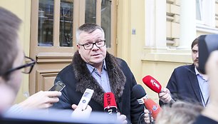 STT apklausė Kauno klinikinės ligoninės direktorių Gediminą Abeciūną