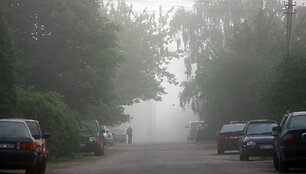 Vilnių apsupęs rūkas
