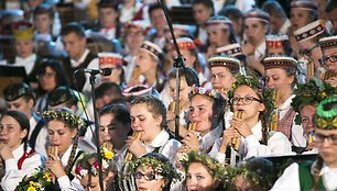 Ansamblių vakare – liaudies menas