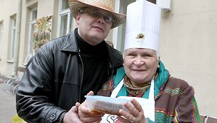 &bdquo;Sodo kraitėje&ldquo;, Vilniuje, žinomi Lietuvos žmonės gamino savo salotas