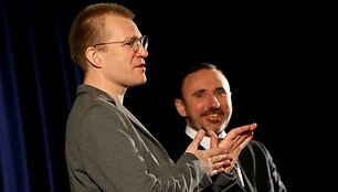 Kultūros ministras Arūnas Gelūnas teatro darbuotojams pristatė naująjį teatro direktorių Martyną Budraitį