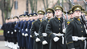  S.Daukanto aik&scaron;tėje &scaron;ventinė ceremonija, skirta Lietuvos kariuomenės Garbės sargybos kuopos įkūrimo 25-mečiui