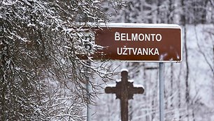 Pėsčiųjų tiltas per Vilnios užtvanką Belmonte.