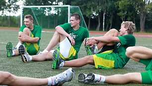 Krep&scaron;ininkai mank&scaron;tinasi