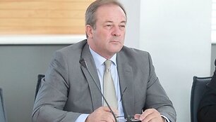 Romas Adomavičius 