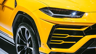 Ženevos parodoje - &bdquo;Lamborghini Urus&ldquo;: pirmasis sportinių automobilių gamintojo visureigis