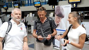 Lengvosios atletikos atstovai Vilniaus oro uoste