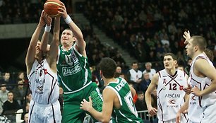 Antrasis LKL taurės pusfinalis: Kauno „Žalgiris“ – Kauno „Aisčiai“, (2009.01.23, Panevėžys)