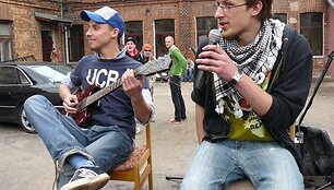 Akimirkos i&scaron; praėjusių metų Gatvės muzikos dienos Kaune. &Scaron;iemet joje dalyvaus didesnis būrys muzikantų.