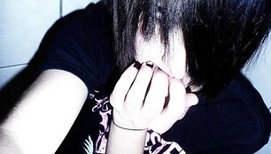 &bdquo;Emo&ldquo; judėjimui priklausantys jaunuoliai i&scaron;siskiria savo i&scaron;vaizda. 