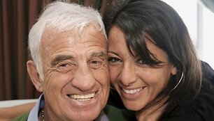 J.-P.Belmondo su savo nauja drauge 